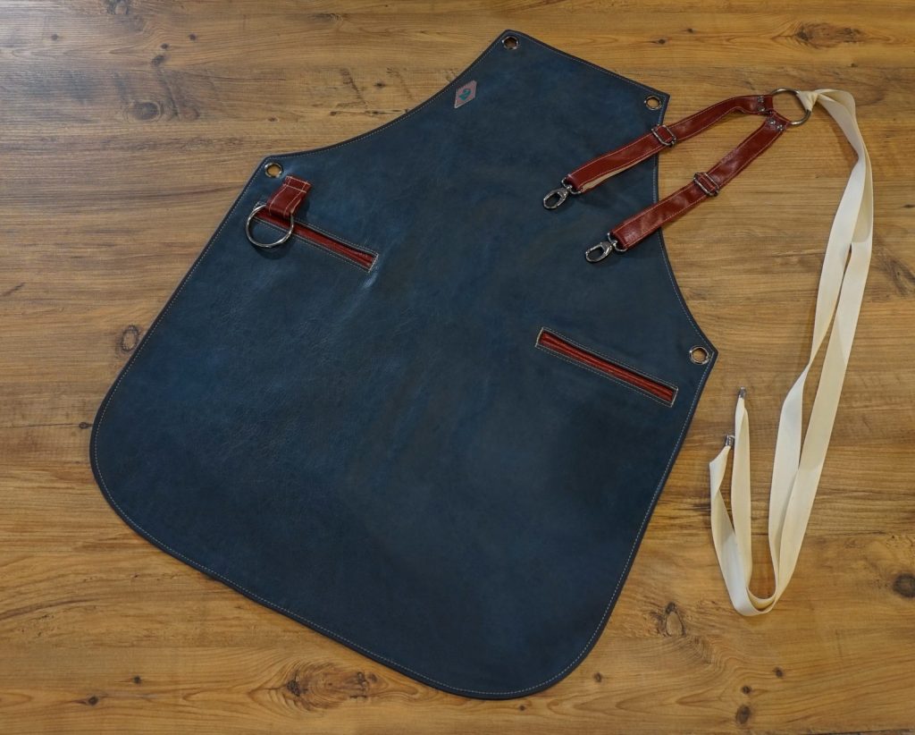 pelle blu