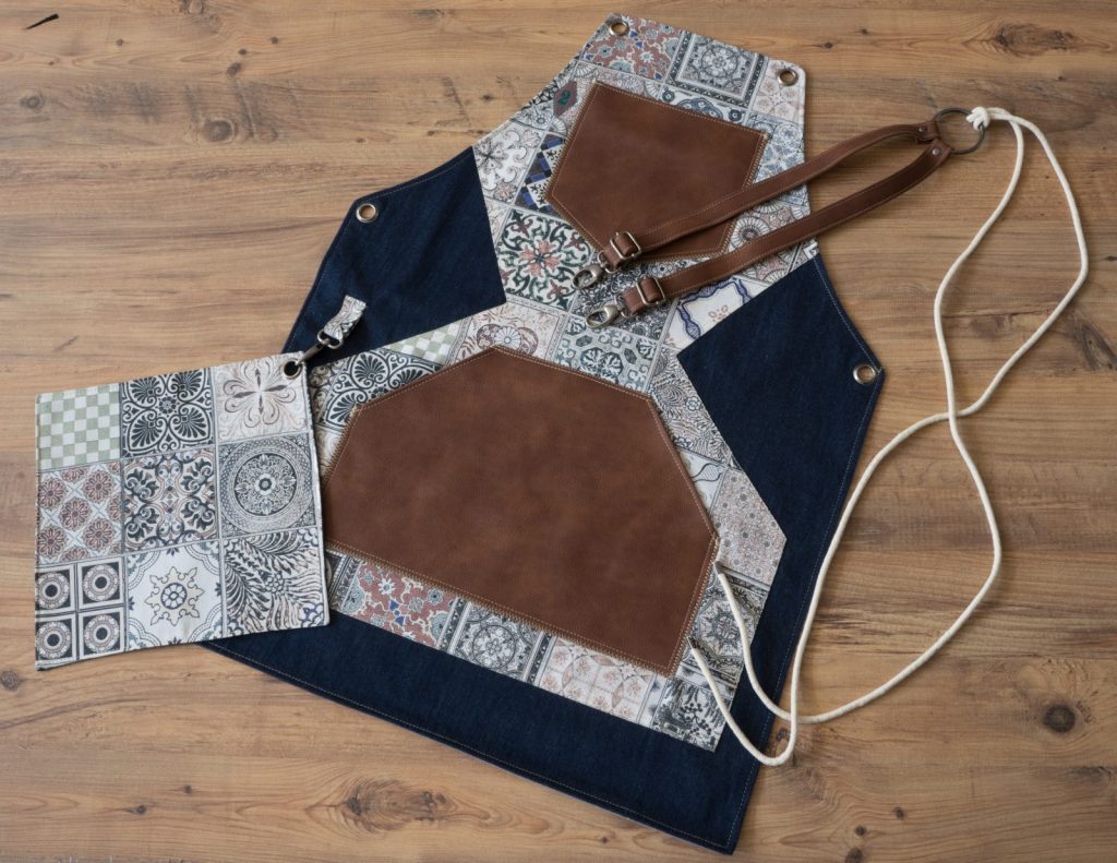 denim tile apron