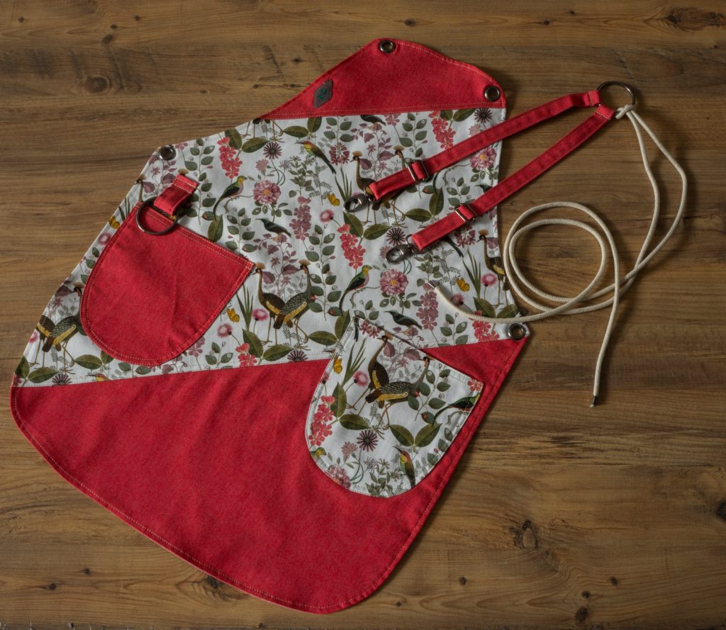 girly apron