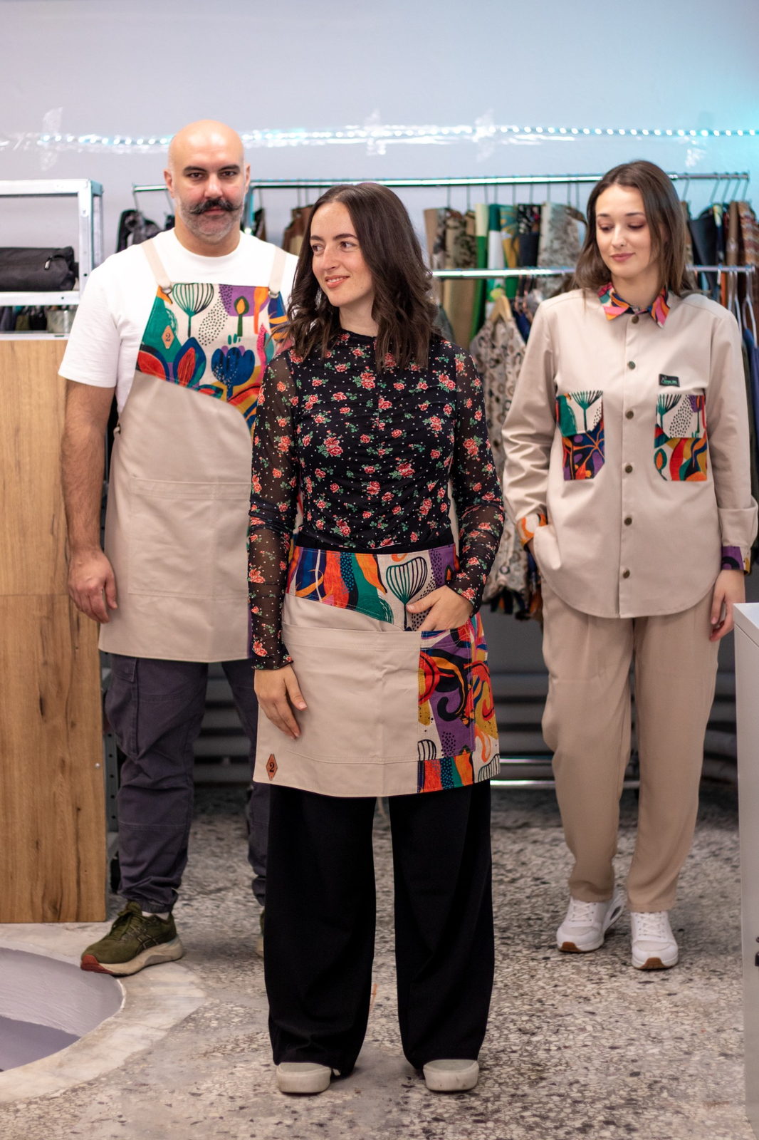 Abstract Beige Waist Apron - Image 2