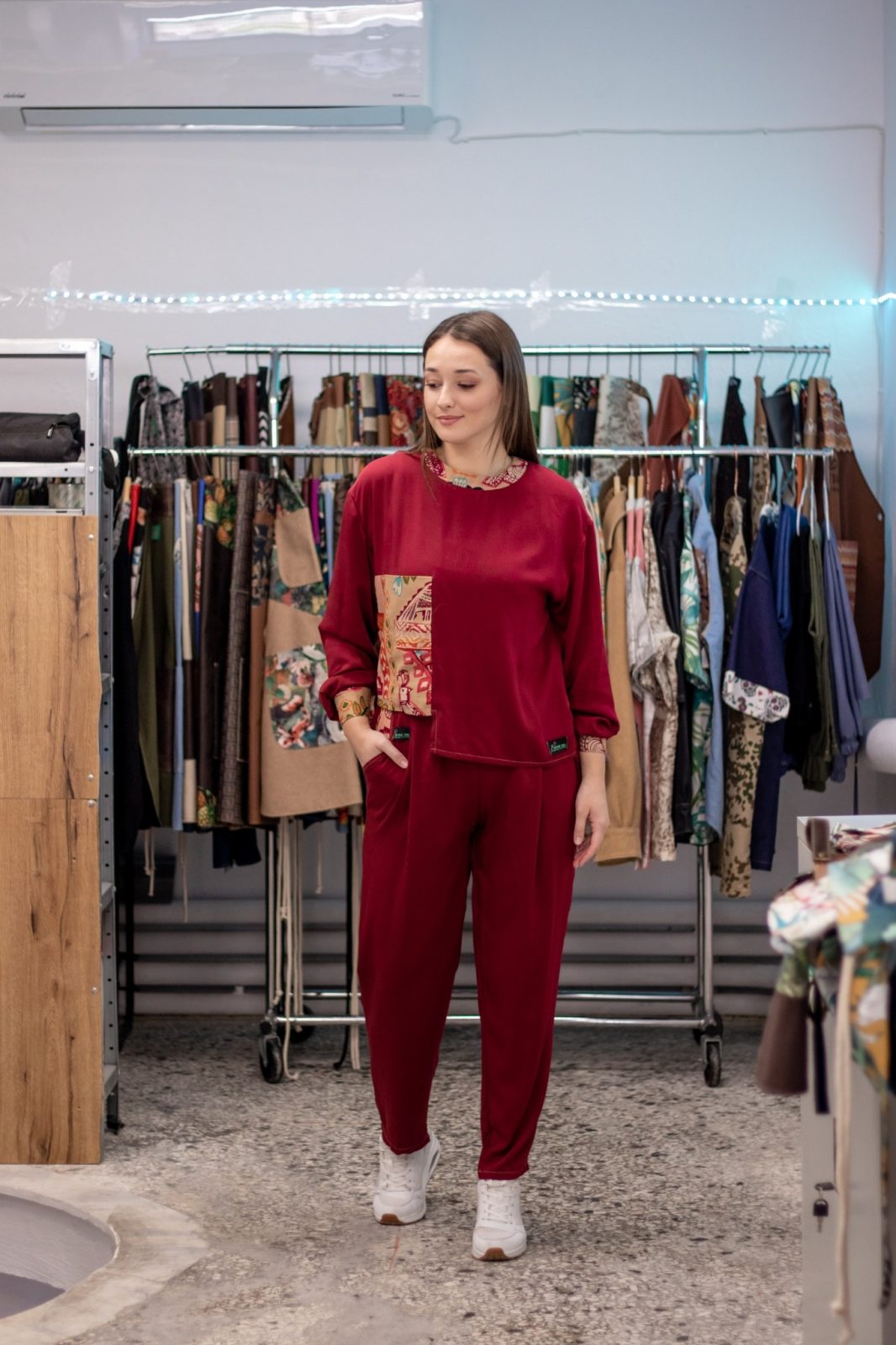 Σετ “Κεραμιδί Ikat” (μπλούζα & παντελόνι) - Image 2